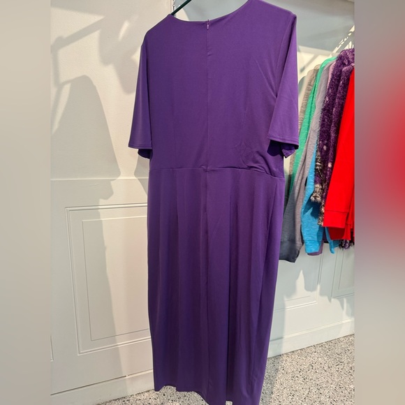 Beautiful Purple Dress Size 16W - Picture 4 of 4